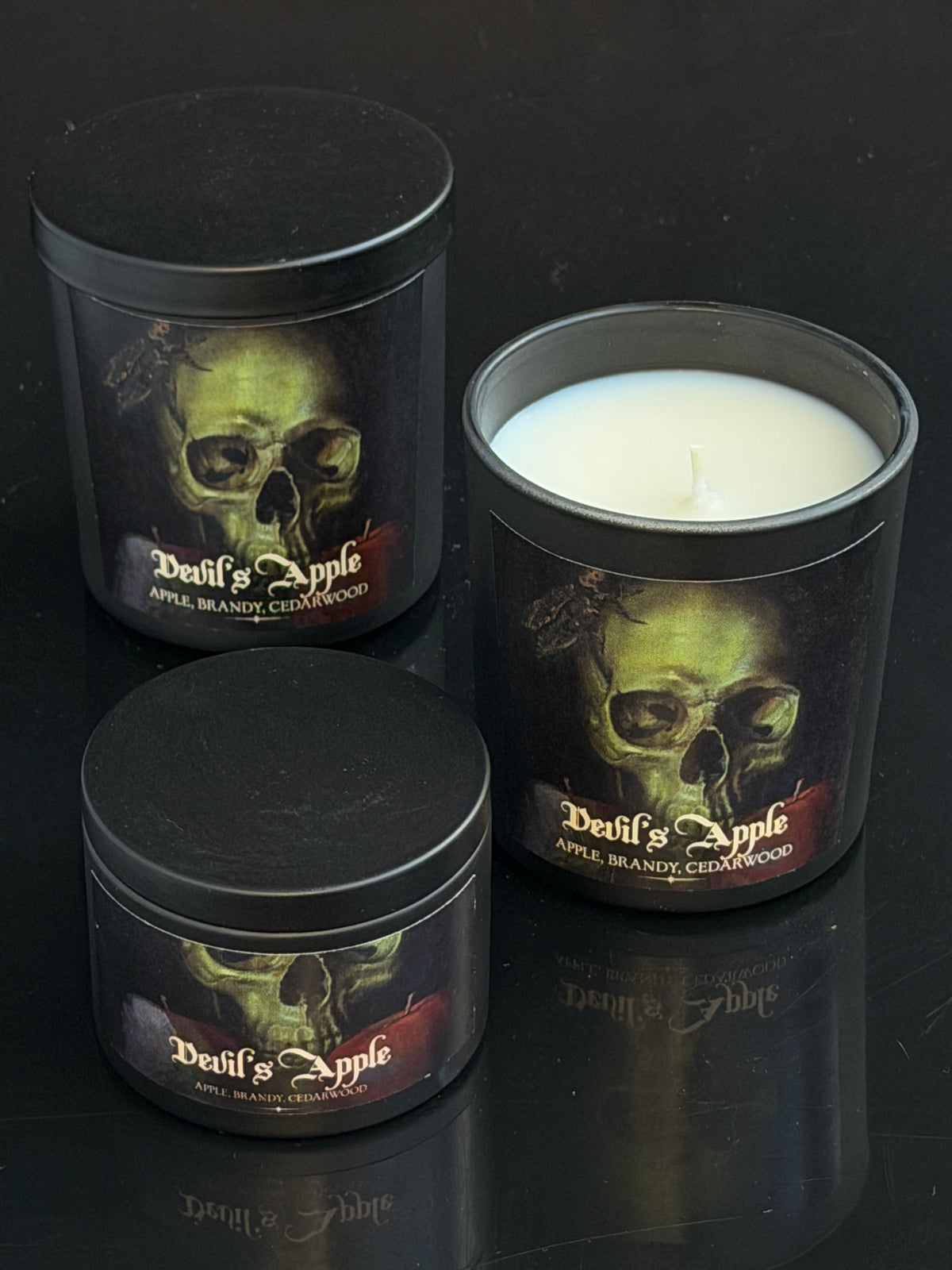 DEVIL'S APPLE CANDLE